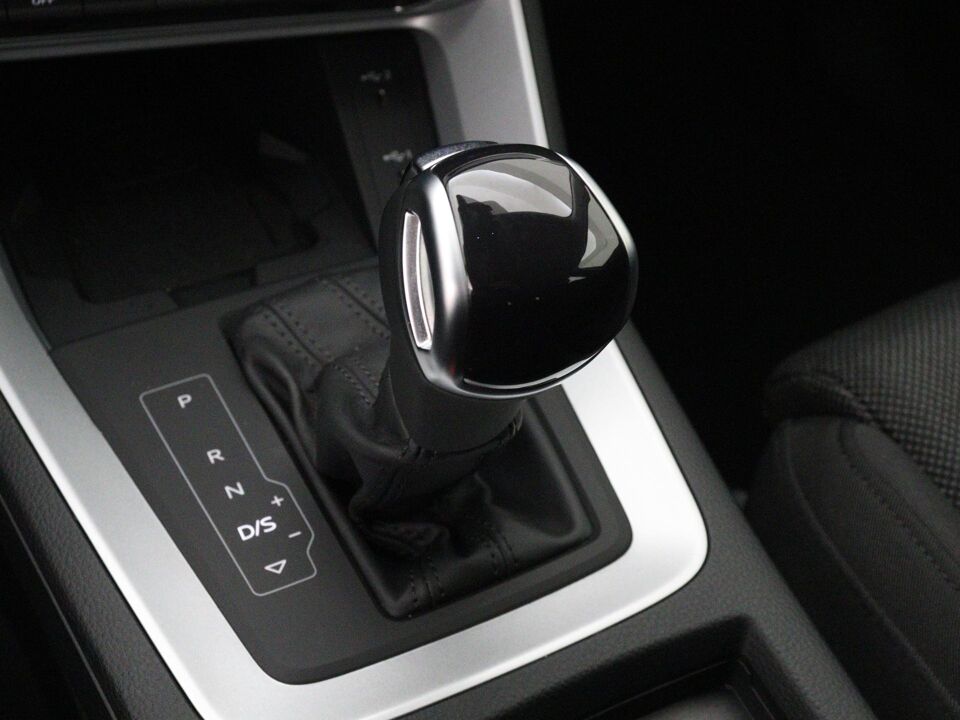 Audi Q3 45 TFSI e edition