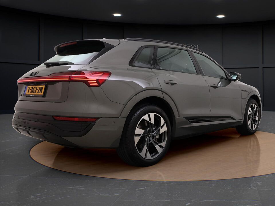 Audi Q8 e-tron 50 Quattro Advanced Edition 95 kWh