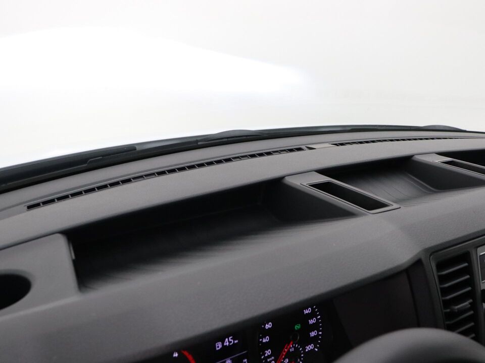 VW-Bedrijfswagens Crafter 35 2.0 TDI 177 PK Aut. L3H3 Comfortline
