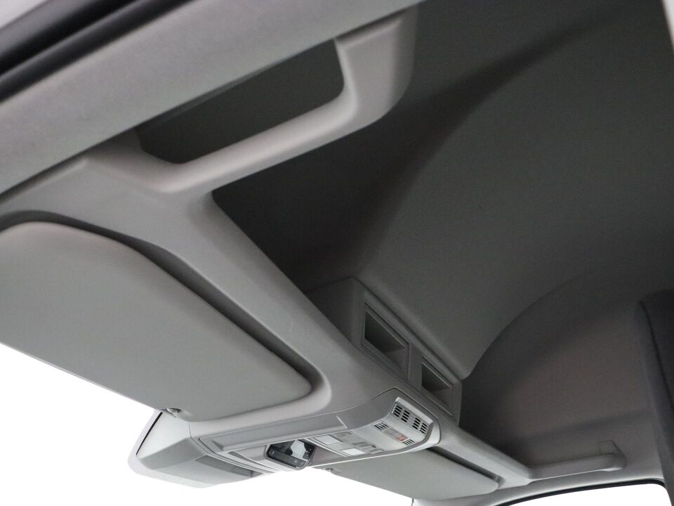 VW-Bedrijfswagens Crafter 35 2.0 TDI 177 PK Aut. L3H3 Comfortline