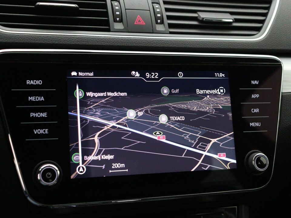 Škoda Superb Combi 1.4 TSI iV Ambition