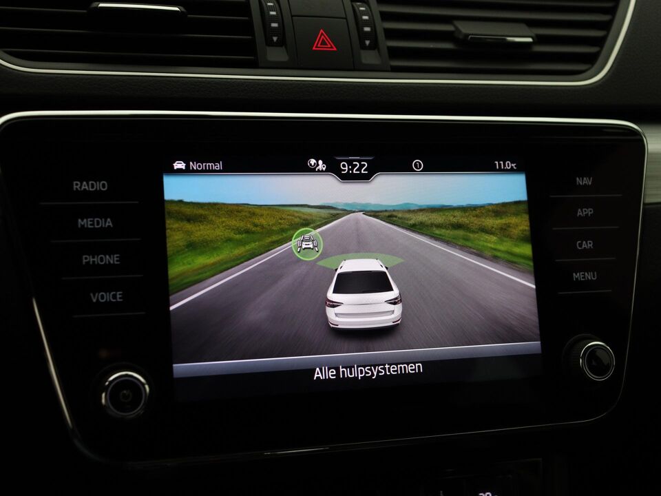 Škoda Superb Combi 1.4 TSI iV Ambition