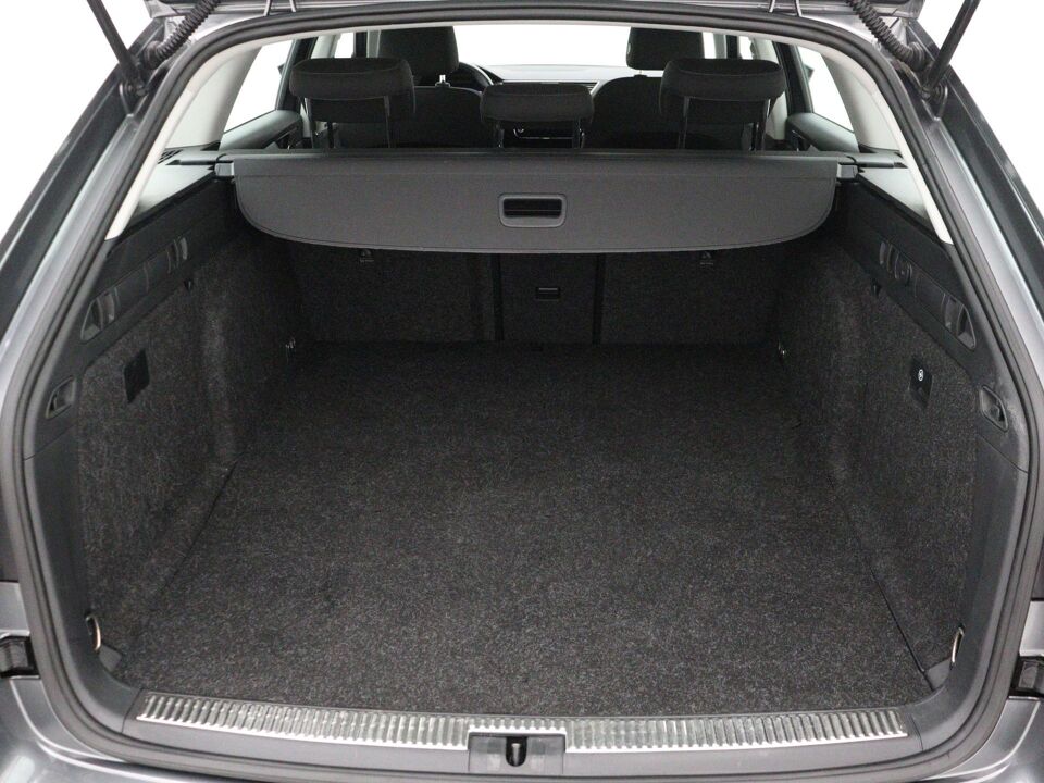Škoda Superb Combi 1.4 TSI iV Ambition