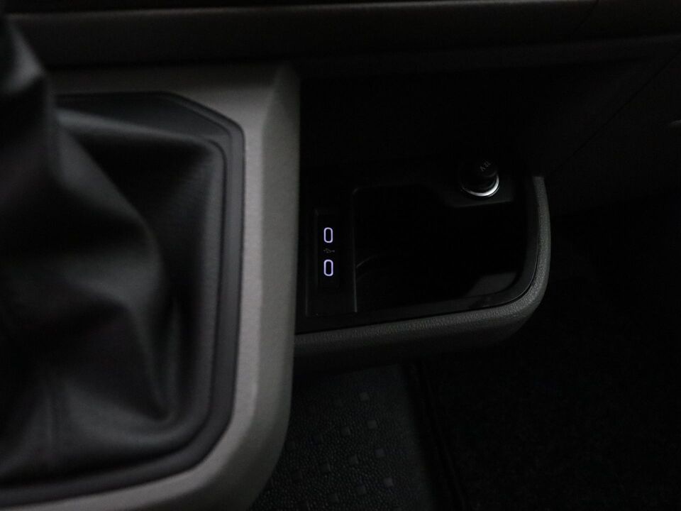 VW-Bedrijfswagens Transporter 2.0 TDI 150 PK DSG L1H1 30 Comfortline