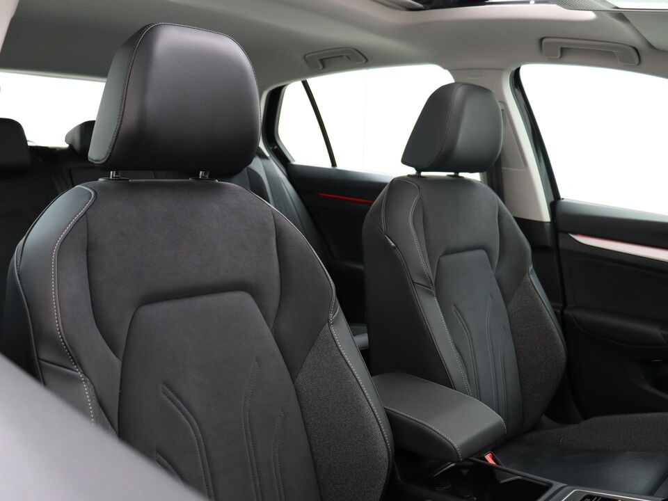Volkswagen Golf 1.5 eTSI 116PK Life Edition