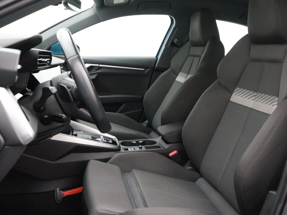 Audi A3 Limousine 35 TFSI Business edition