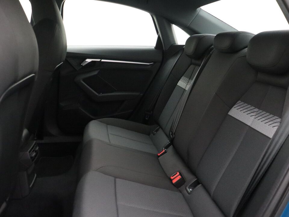 Audi A3 Limousine 35 TFSI Business edition