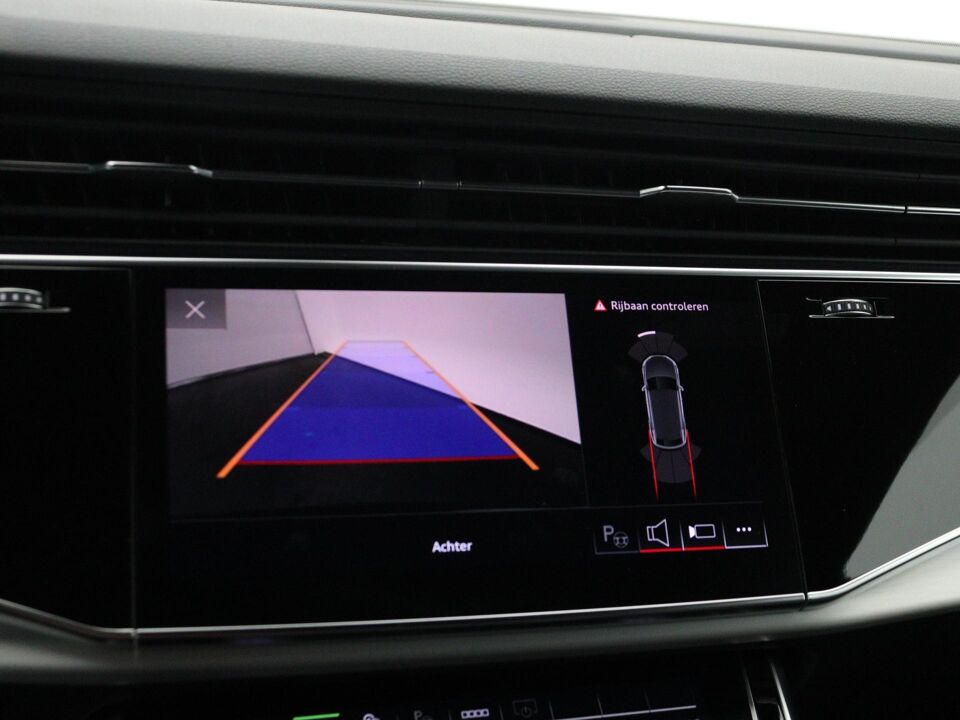 Audi Q8 55 TFSI e Quattro S-Line