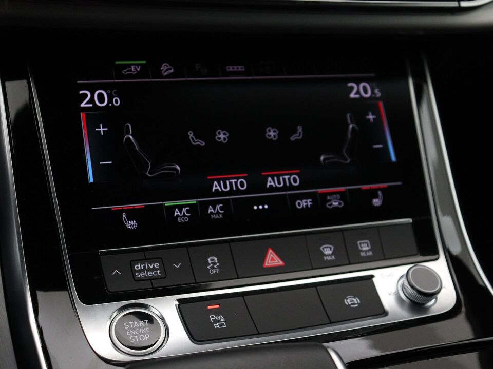 Audi Q8 55 TFSI e Quattro S-Line