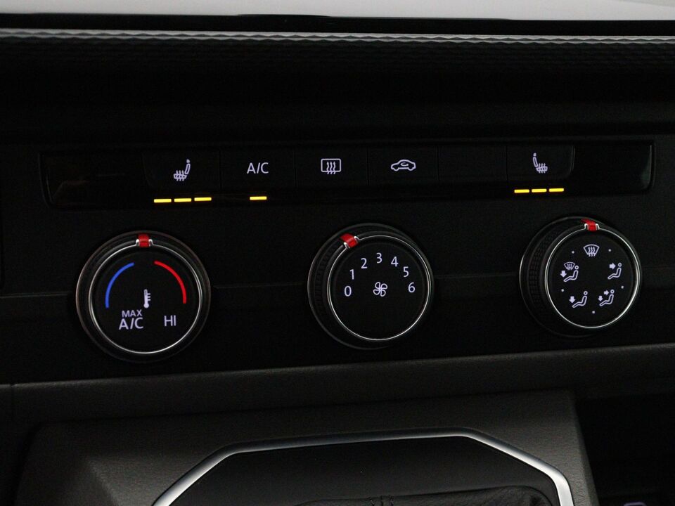 VW-Bedrijfswagens Transporter 2.0 TDI 150 PK DSG L2 DC 30 Bulli