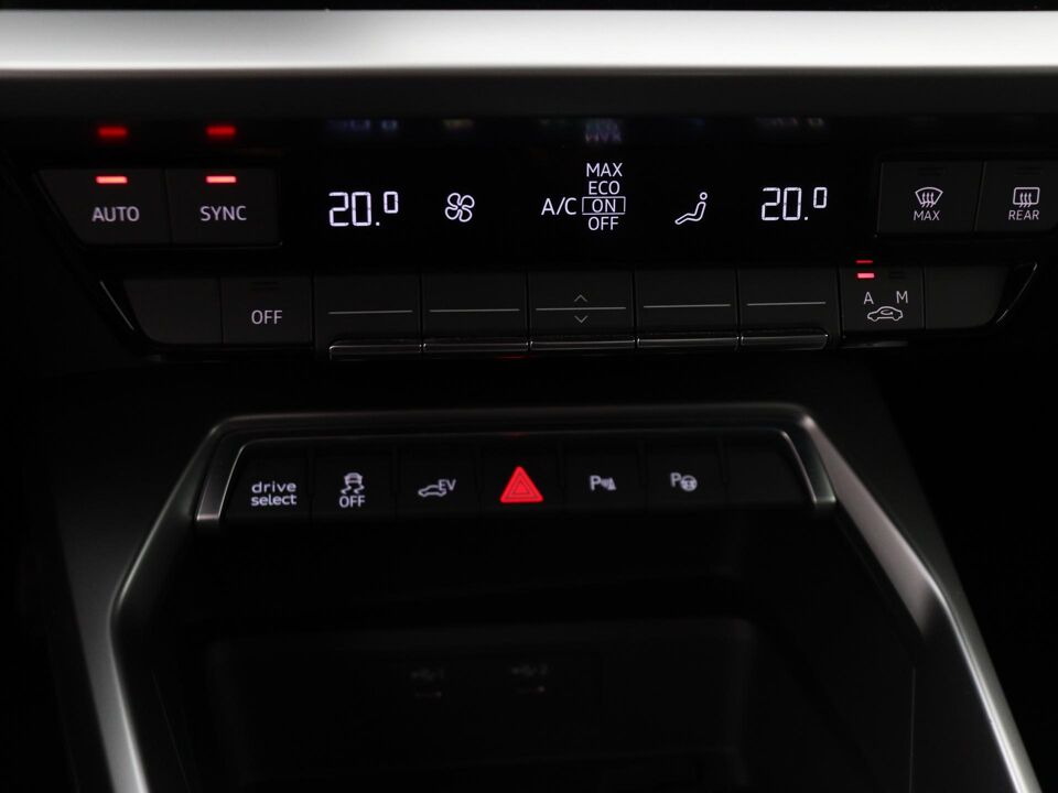 Audi A3 Sportback 40 TFSI e Business edition