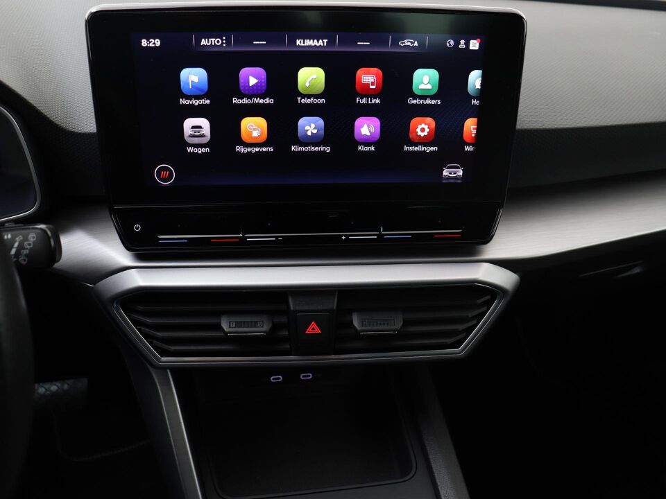 SEAT Leon 1.0 eTSI 110 PK DSG FR Business Intense