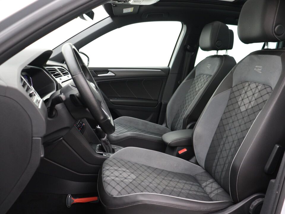 Volkswagen Tiguan 1.5 TSI R-Line Business+