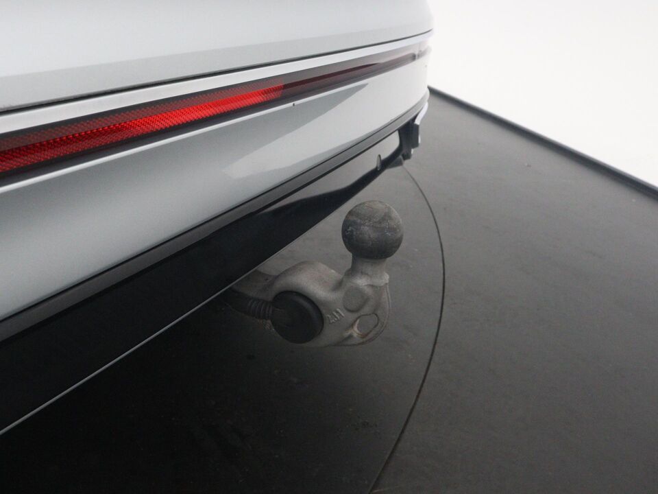 Volkswagen Tiguan 1.5 TSI R-Line Business+