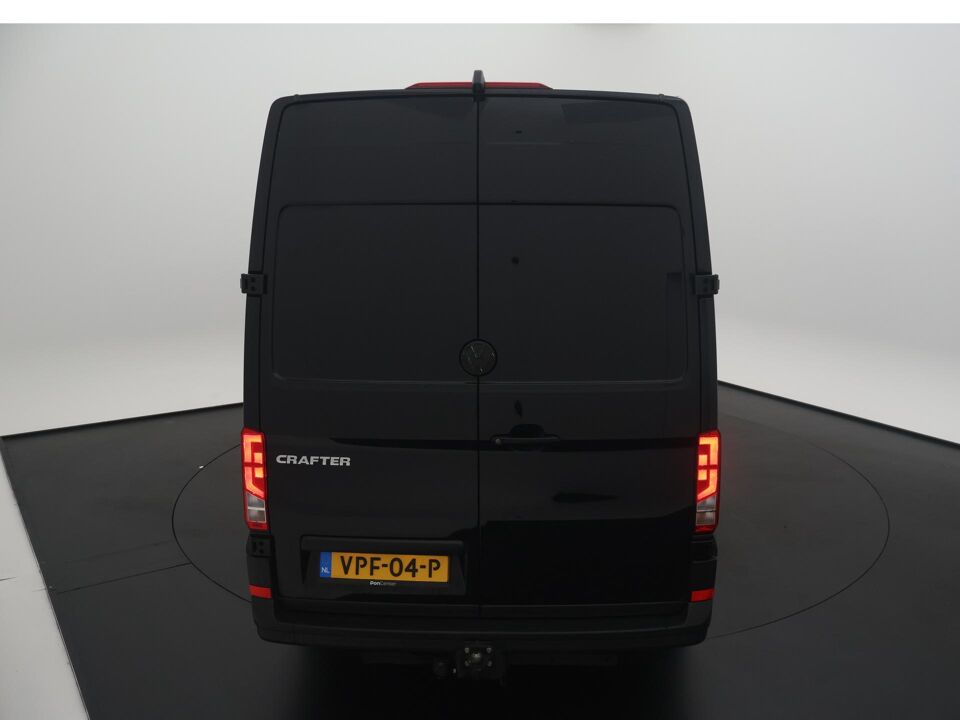 VW-Bedrijfswagens Crafter 35 2.0 TDI 177 PK Aut. L3H3 Highline Exclusive