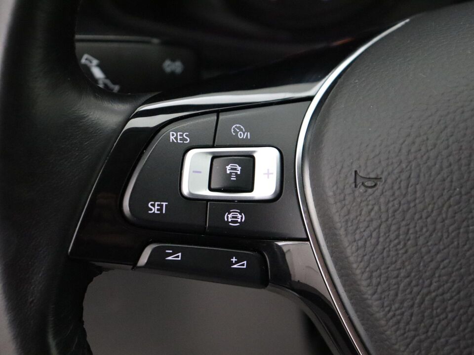 VW-Bedrijfswagens Crafter 35 2.0 TDI 177 PK Aut. L3H3 Highline Exclusive