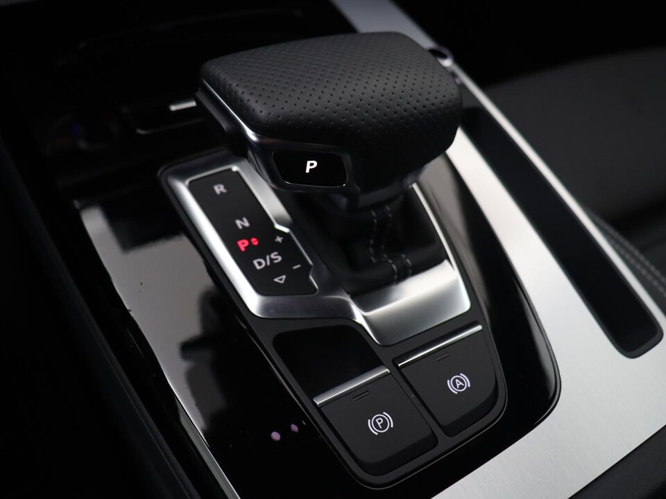 Audi Q5 50 TFSI e 299PK S-line
