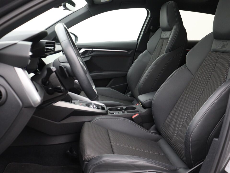 Audi A3 Sportback 45 TFSI e S edition Competition