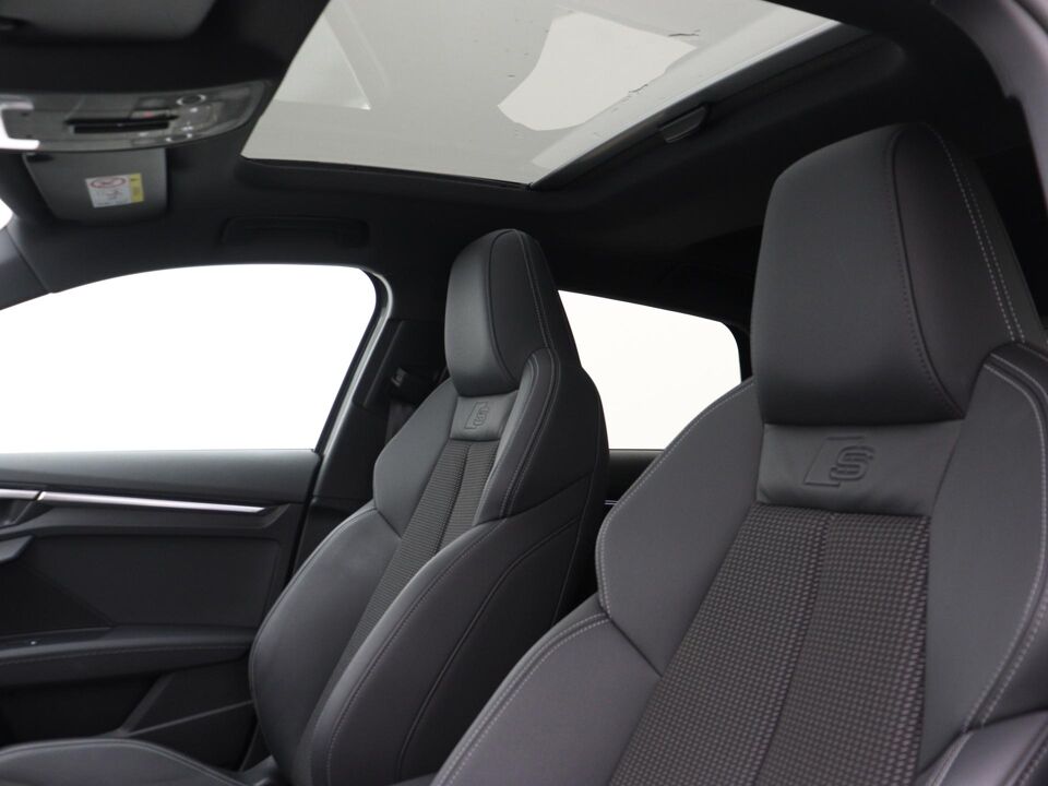 Audi A3 Sportback 45 TFSI e S edition Competition
