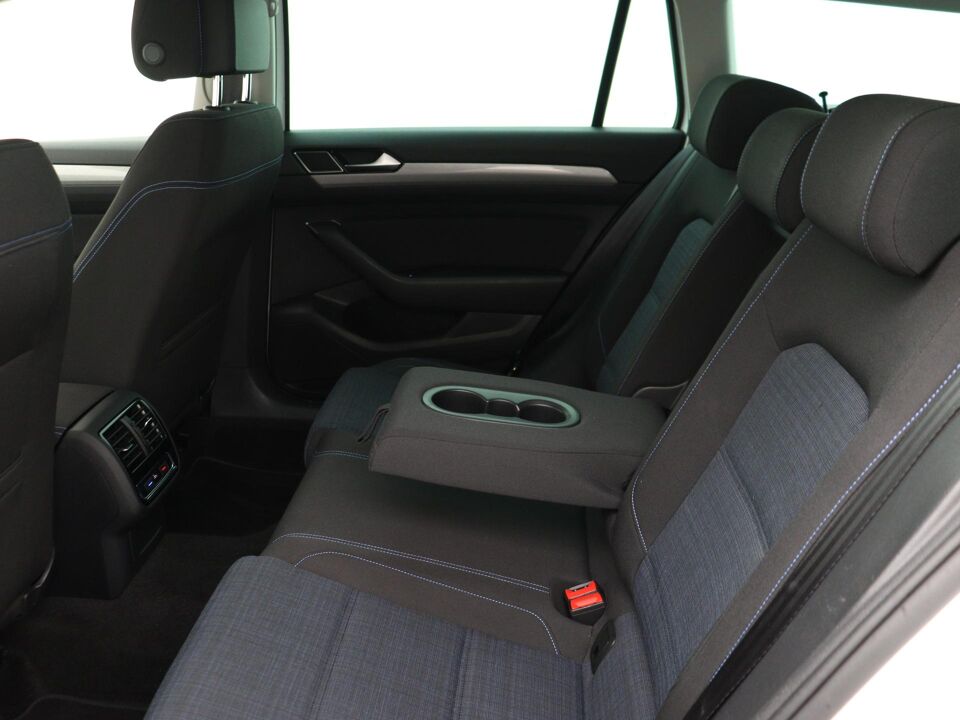Volkswagen Passat Variant 1.4 TSI PHEV GTE Business