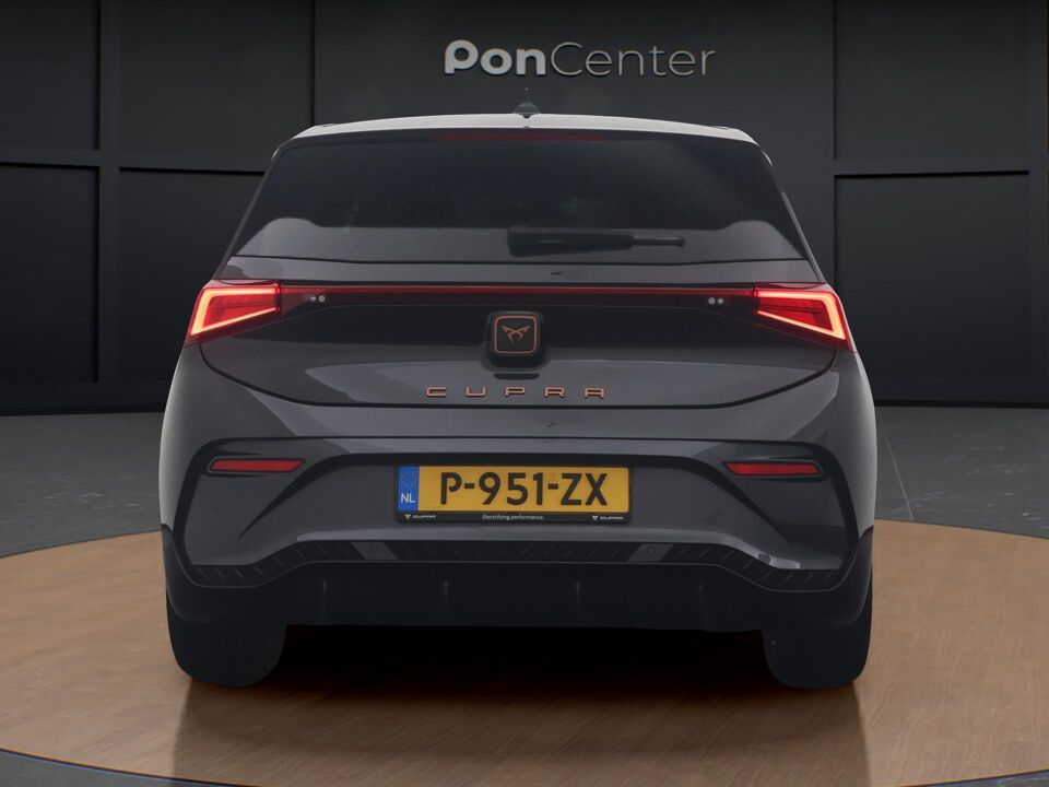 CUPRA Born Essential 62 kWh