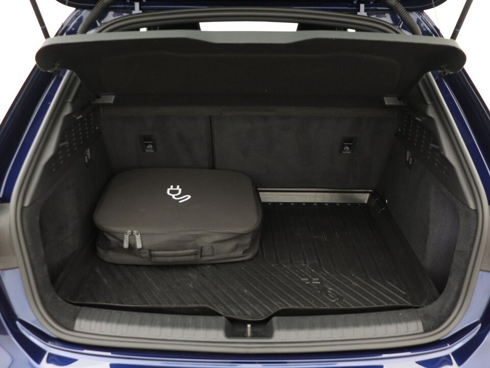 Audi A3 Sportback 40 TFSI e Business edition