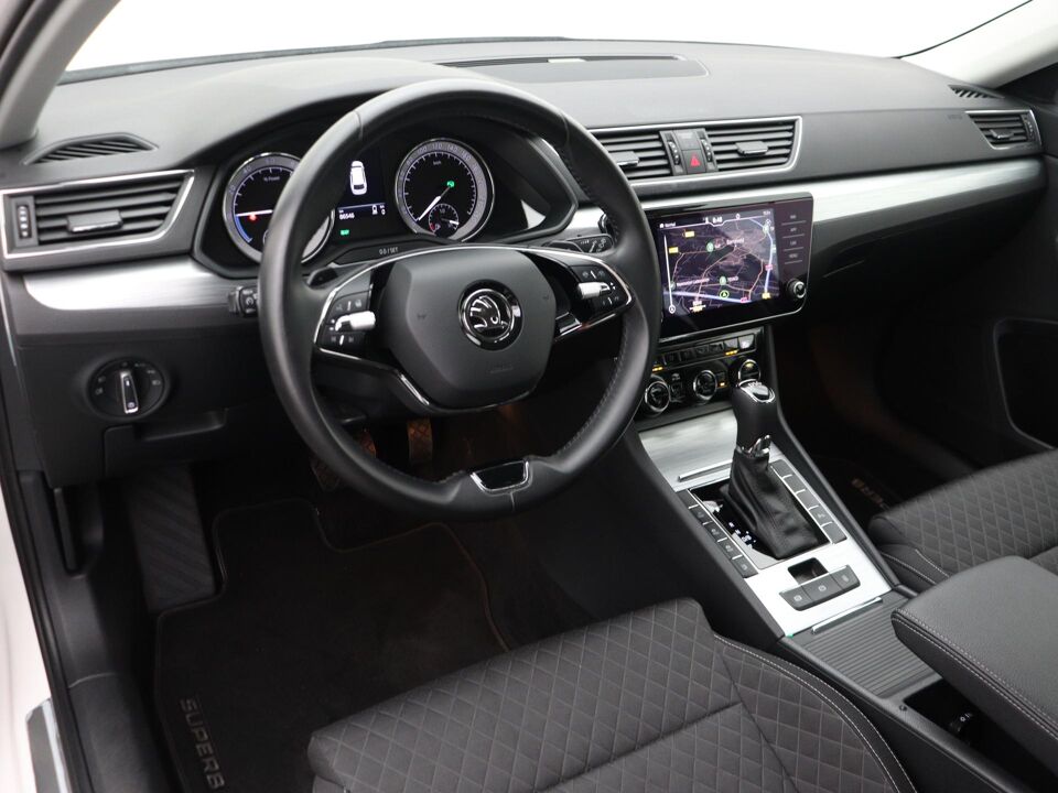 Škoda Superb Combi 1.4 TSI iV Ambition