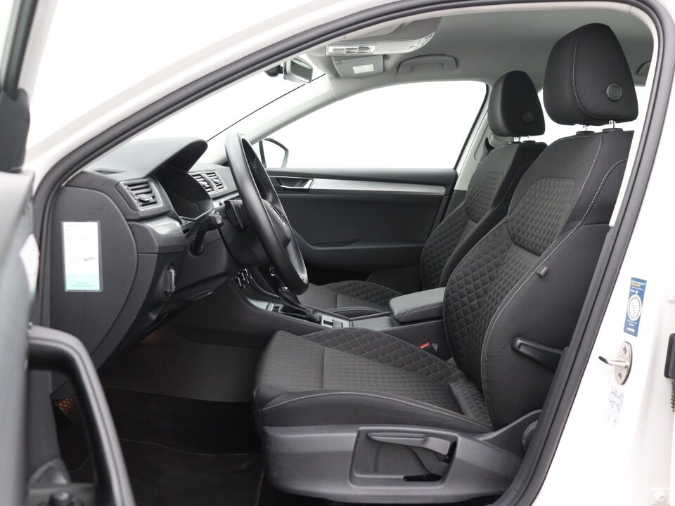 Škoda Superb Combi 1.4 TSI iV Ambition