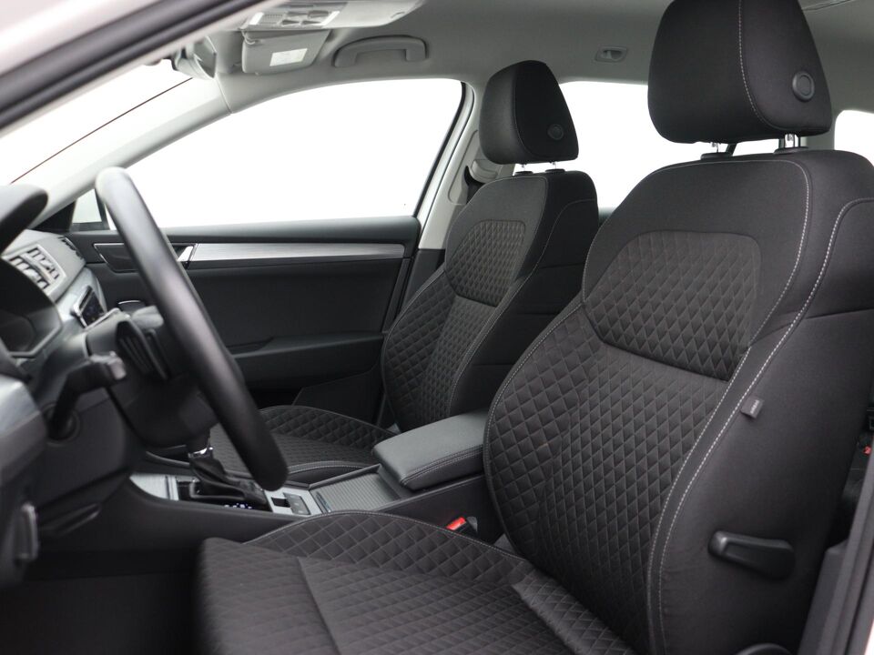 Škoda Superb Combi 1.4 TSI iV Ambition