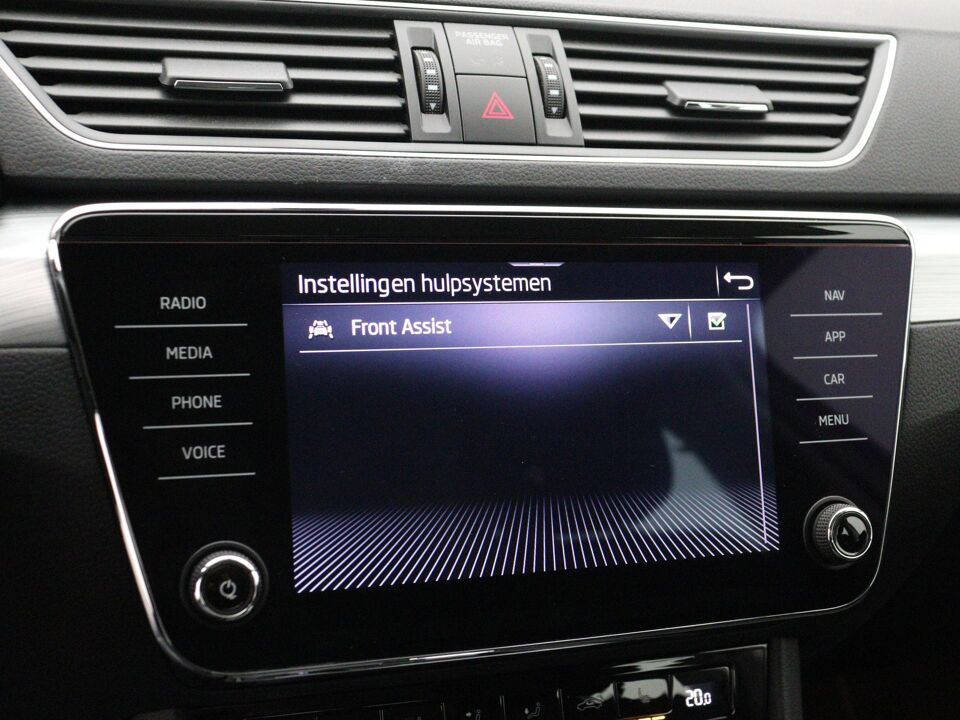 Škoda Superb Combi 1.4 TSI iV Ambition