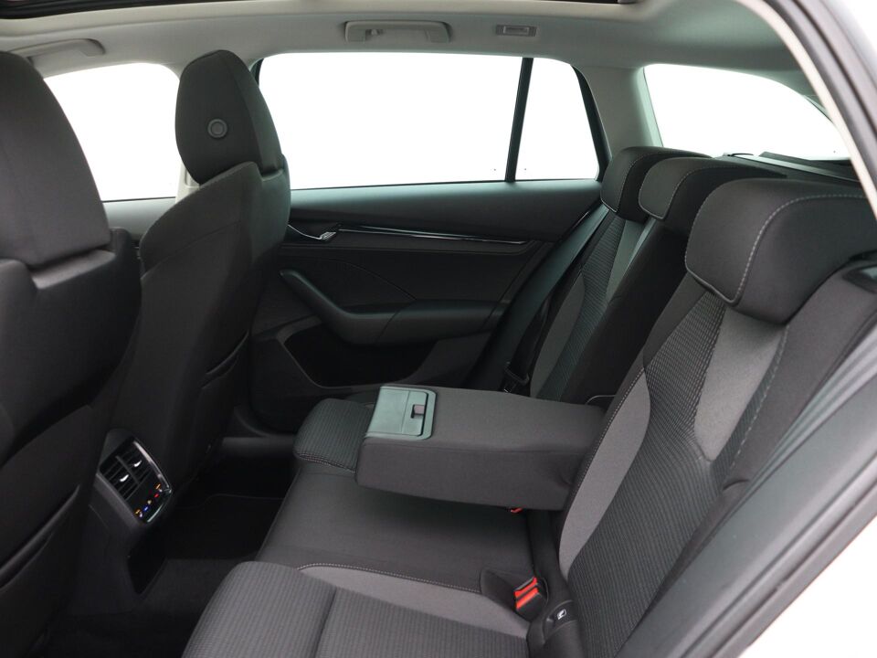 Škoda Octavia Combi 1.4 TSI iV PHEV Business Edition