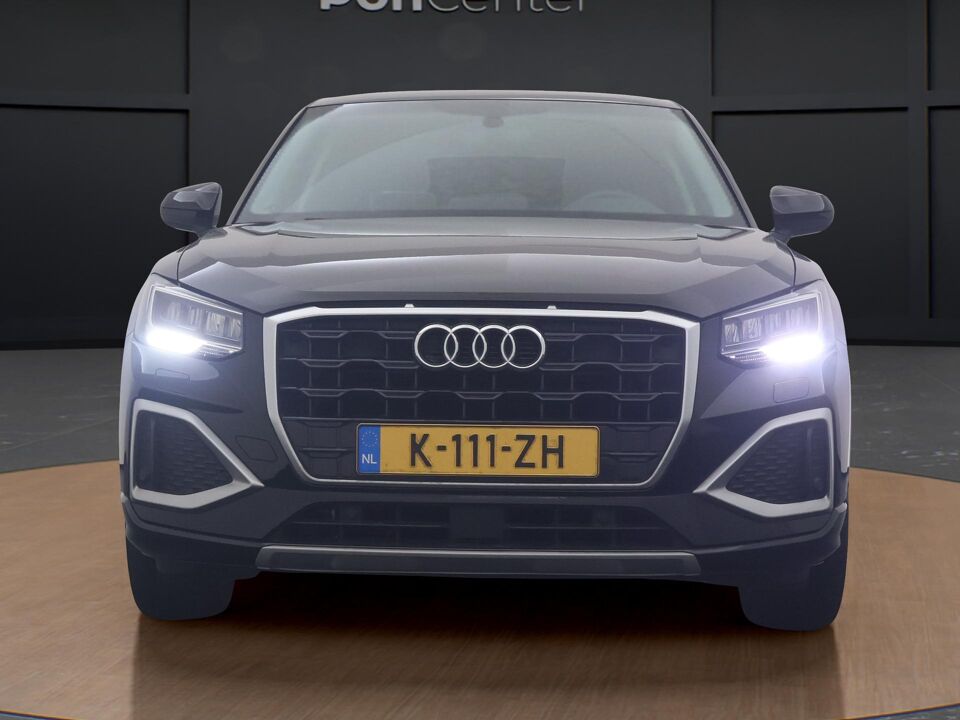Audi Q2 35 TFSI Business Edition