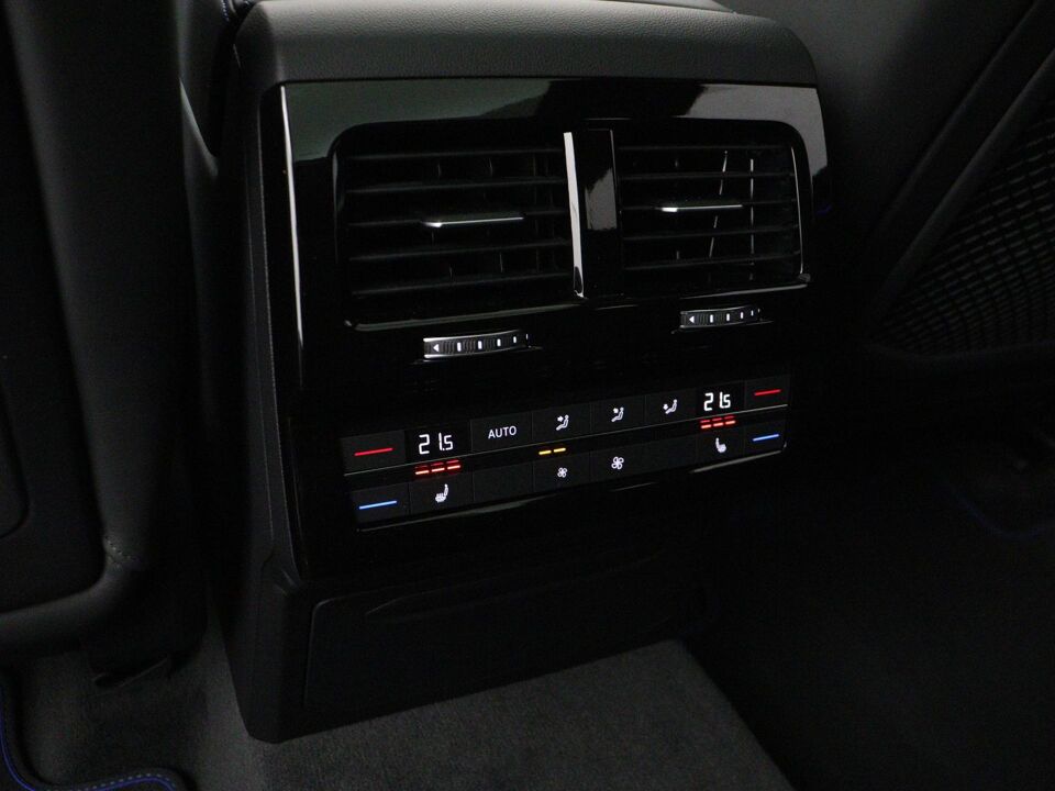 Volkswagen Touareg 3.0 TSi eHybrid 4MOTION R