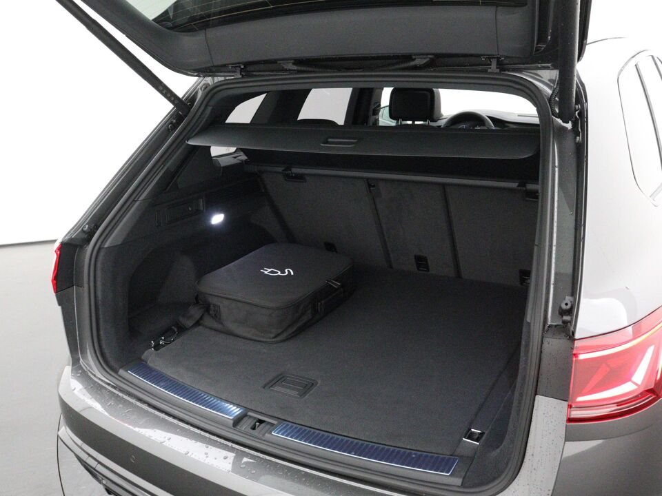 Volkswagen Touareg 3.0 TSi eHybrid 4MOTION R