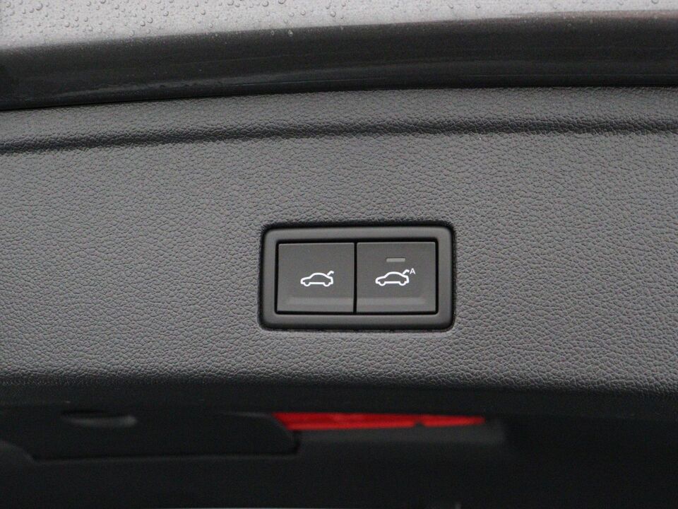 Volkswagen Touareg 3.0 TSi eHybrid 4MOTION R