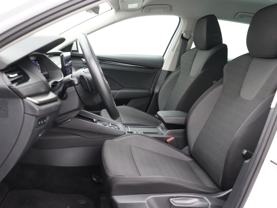 Škoda Octavia Combi 1.5 e-TSI Business Edition