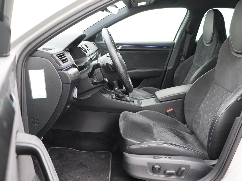 Škoda Superb Combi 1.4 TSI iV Sportline Business