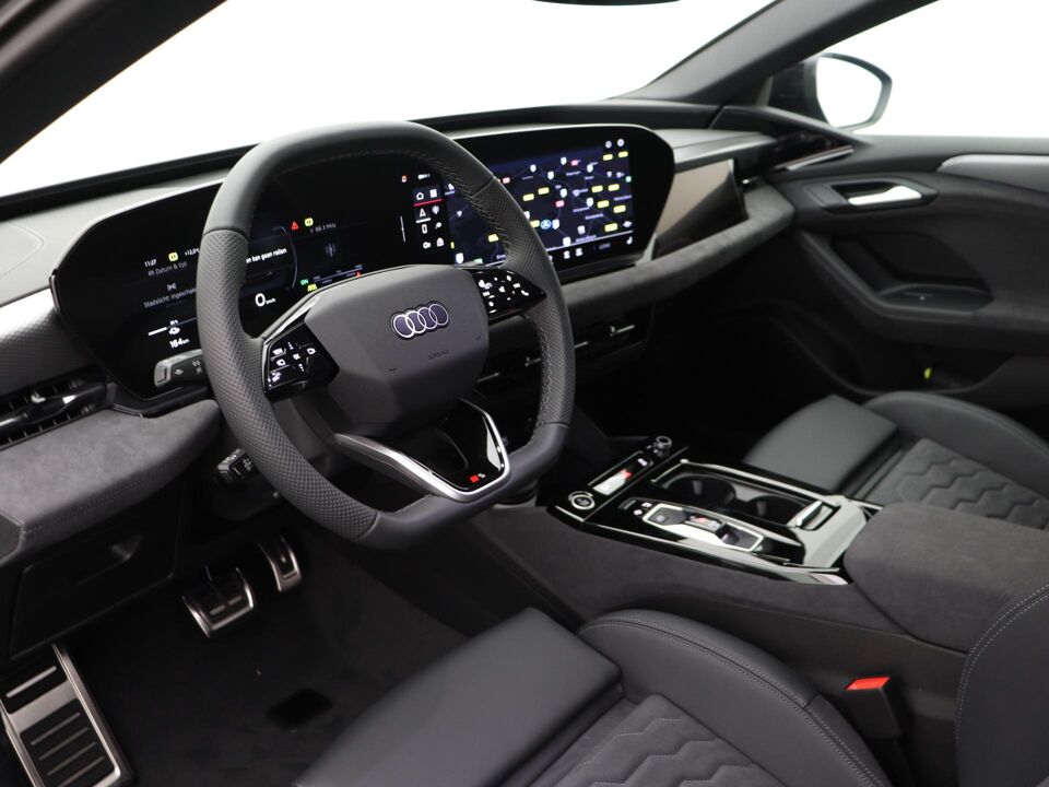 Audi A6 Sportback e-tron S edition 100kWh 270 kW / 367 PK