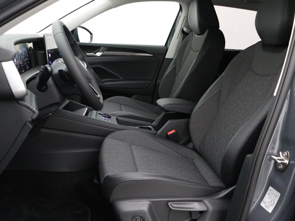 Volkswagen Tayron Life Edition 1.5 eHybrid 150 kW / 204 pk