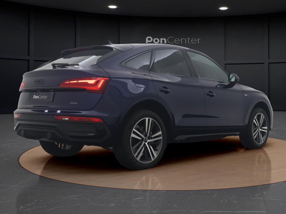 Audi Q5 Sportback S edition Competition 50 TFSI e 220 kW / 299 PK
