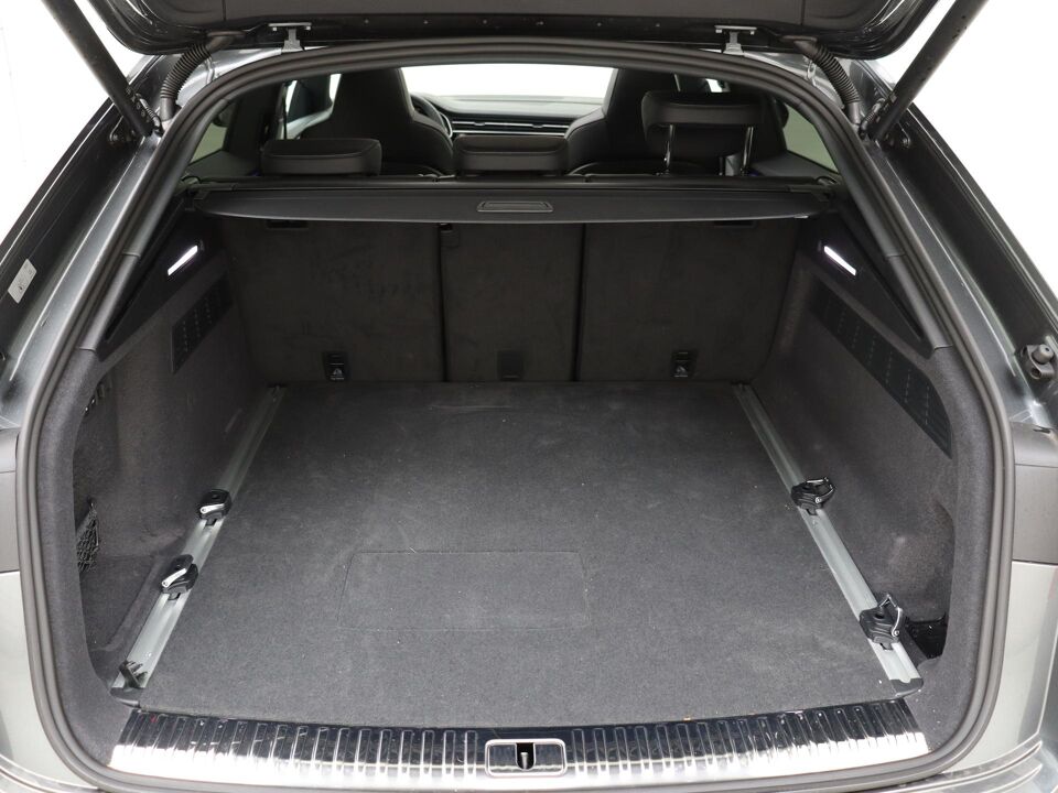 Audi Q8 55 TFSI e 394 PK Quattro Pro Line S
