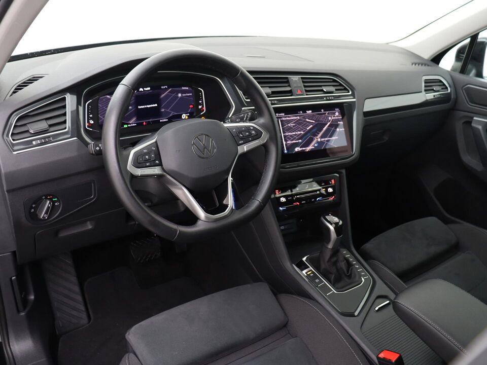 Volkswagen Tiguan 1.4 TSI eHybrid Elegance