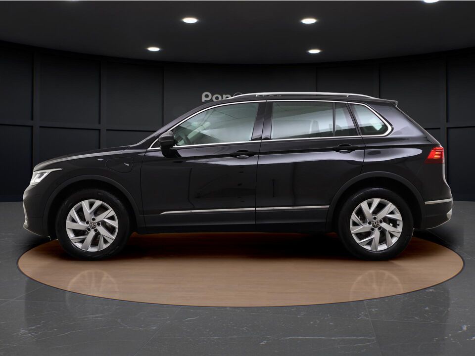 Volkswagen Tiguan 1.4 TSI eHybrid Elegance