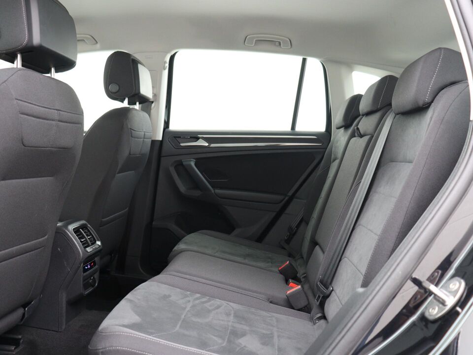 Volkswagen Tiguan 1.4 TSI eHybrid Elegance