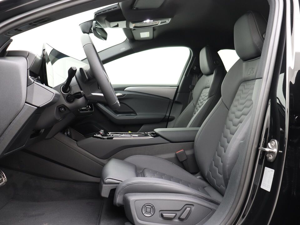 Audi A6 Sportback e-tron S edition 83 kWh 210 kW / 286 PK