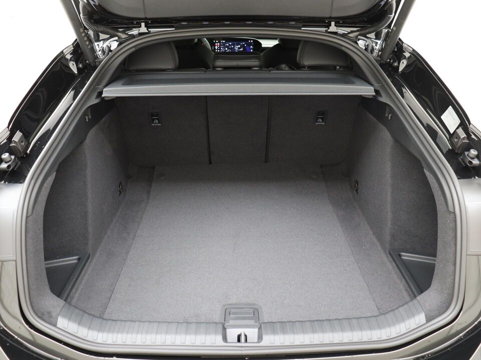 Audi A6 Sportback e-tron S edition 83 kWh 210 kW / 286 PK