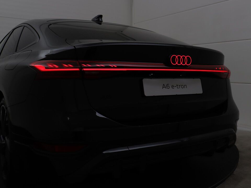 Audi A6 Sportback e-tron S edition 83 kWh 210 kW / 286 PK