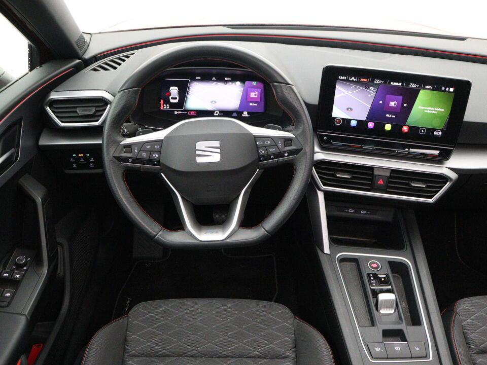 SEAT Leon Sportstourer 1.0 eTSI 110 PK DSG FR Business Intense