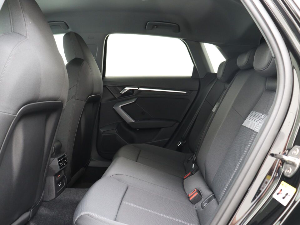 Audi A3 Sportback Advanced edition 40 TFSI e 150 kW / 204 PK
