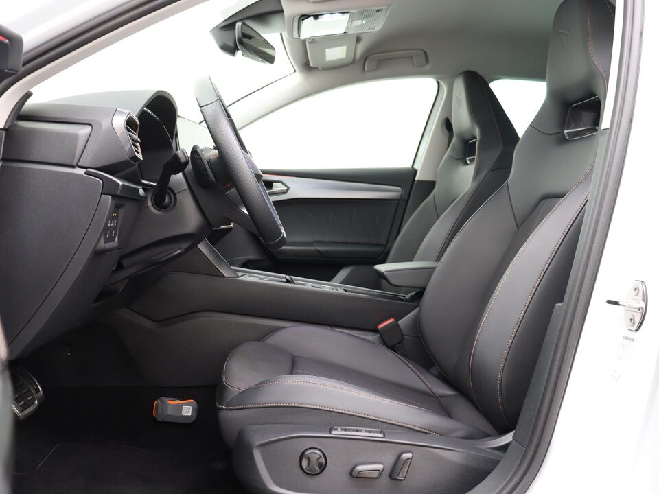 CUPRA Leon 1.4 e-Hybrid Business